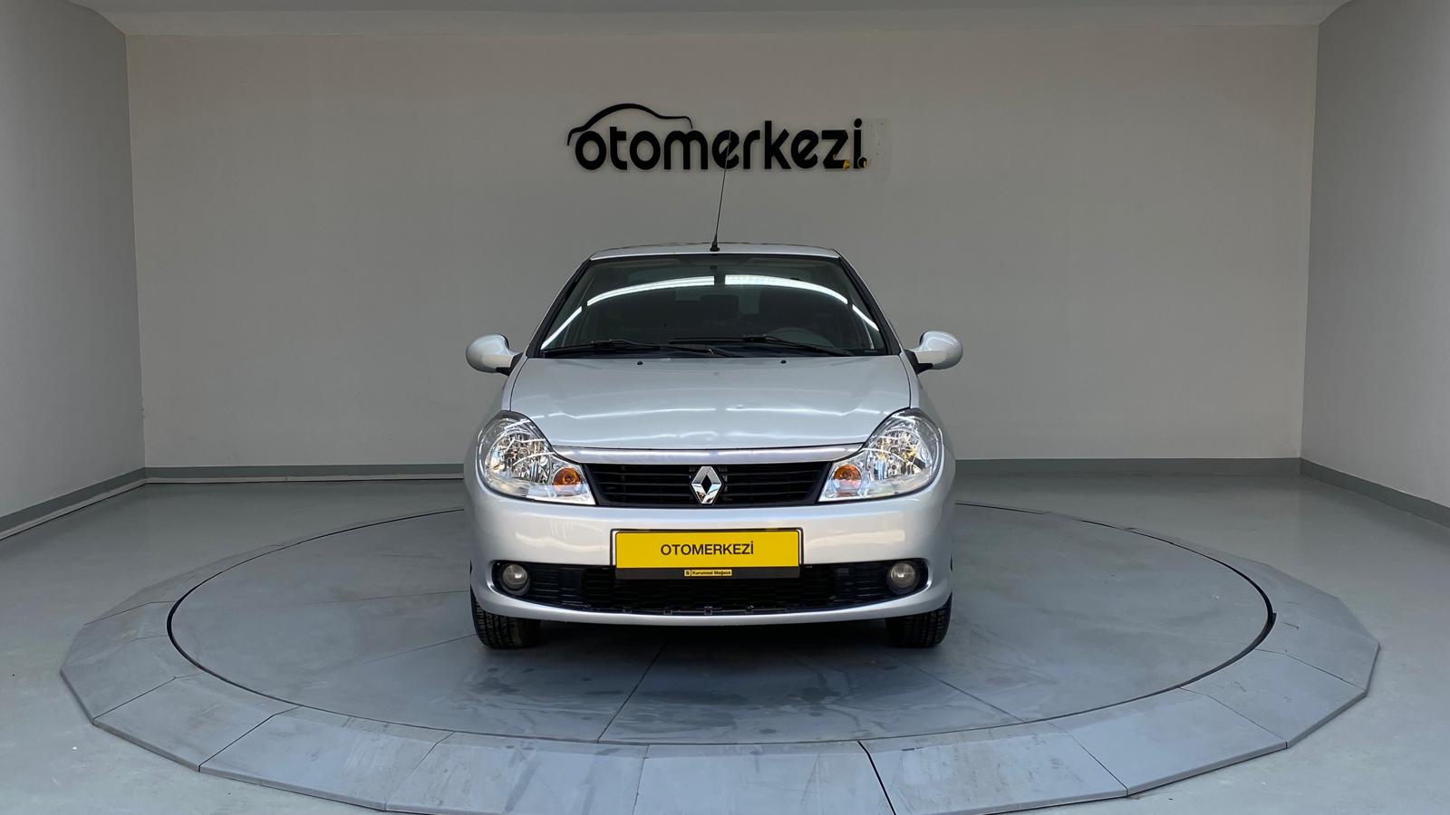 RENAULT SYMBOL 22